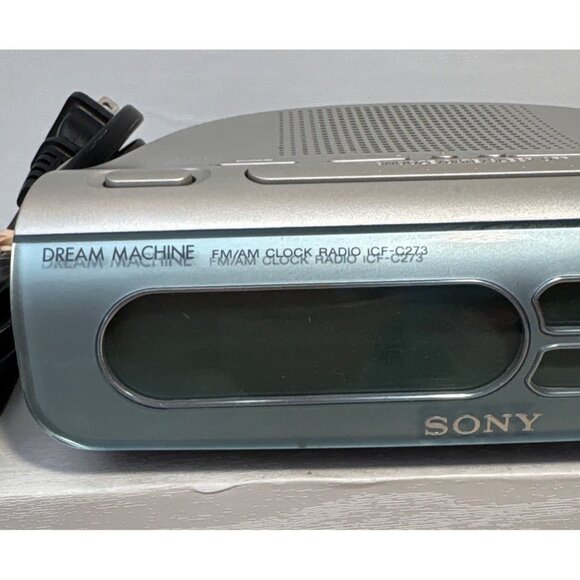 Sony Dream Machine FM/AM Clock Radio ICF-C273 With Dual Alarms & Snooze Function - Picture 2 of 9